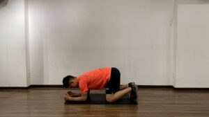 Knee-Elbow Hip Extension